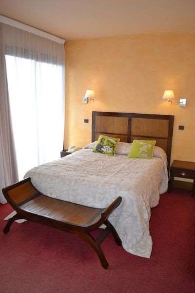 citotel noemys gradignan ex chalet lyrique