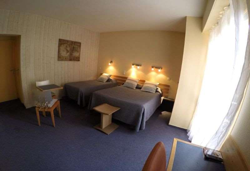 citotel noemys gradignan ex chalet lyrique