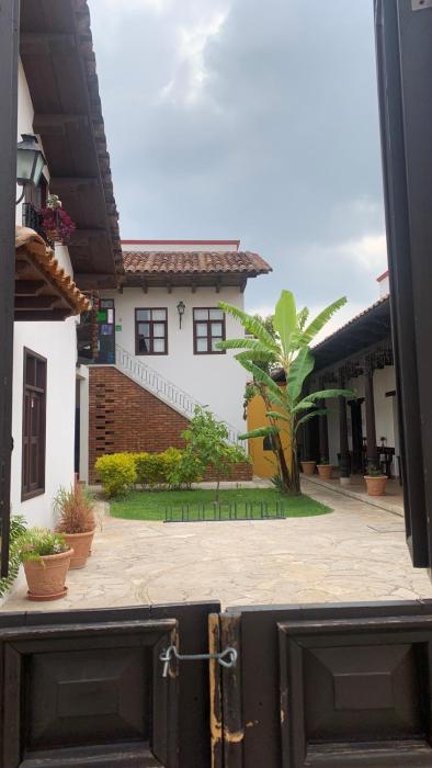 casa tequio