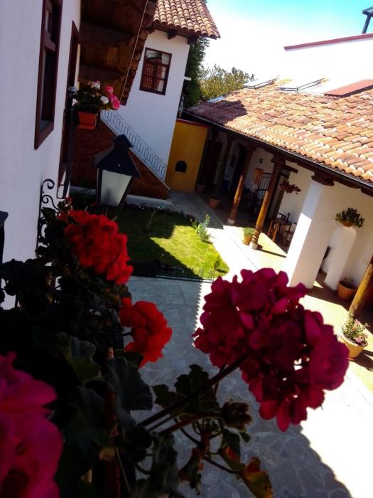 casa tequio