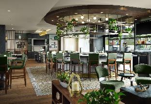 the knoll hotel napa valley tapestry collection by hilton