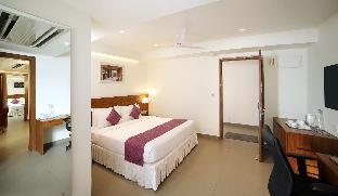 lilac hotel 5th block