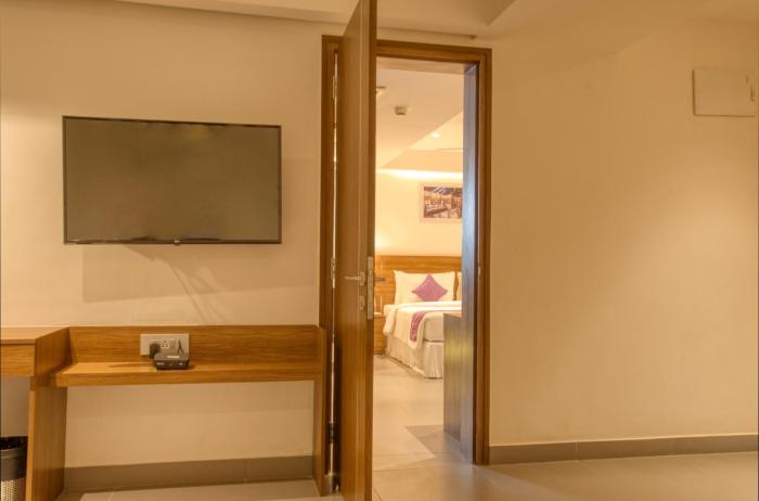 lilac hotel 5th block