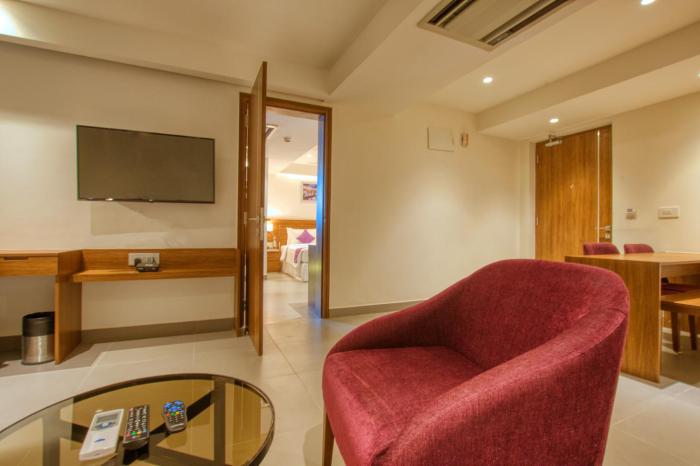 lilac hotel 5th block