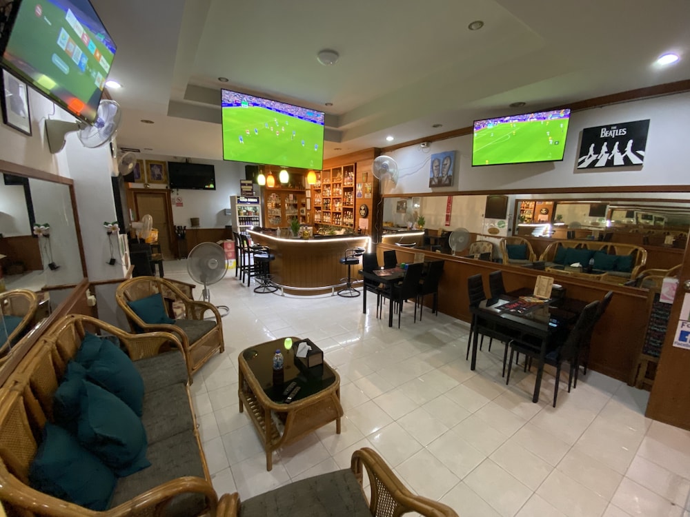 sue at cozy guesthouse