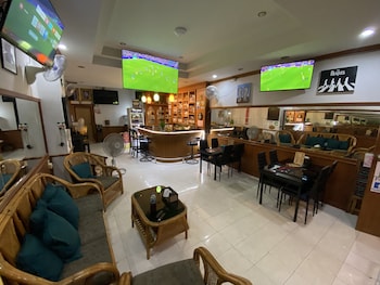 sue at cozy guesthouse