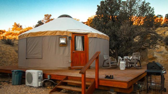 escalante yurts
