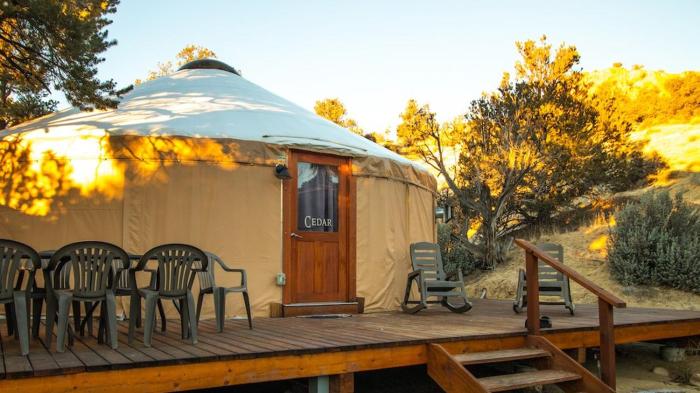 escalante yurts