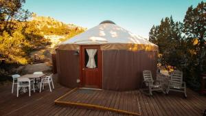 escalante yurts