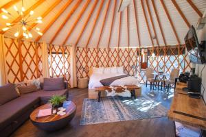 escalante yurts