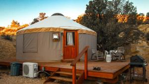 escalante yurts