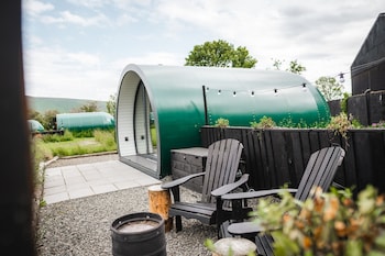 fair head glamping pods ballycastle