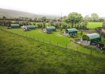 fair head glamping pods ballycastle