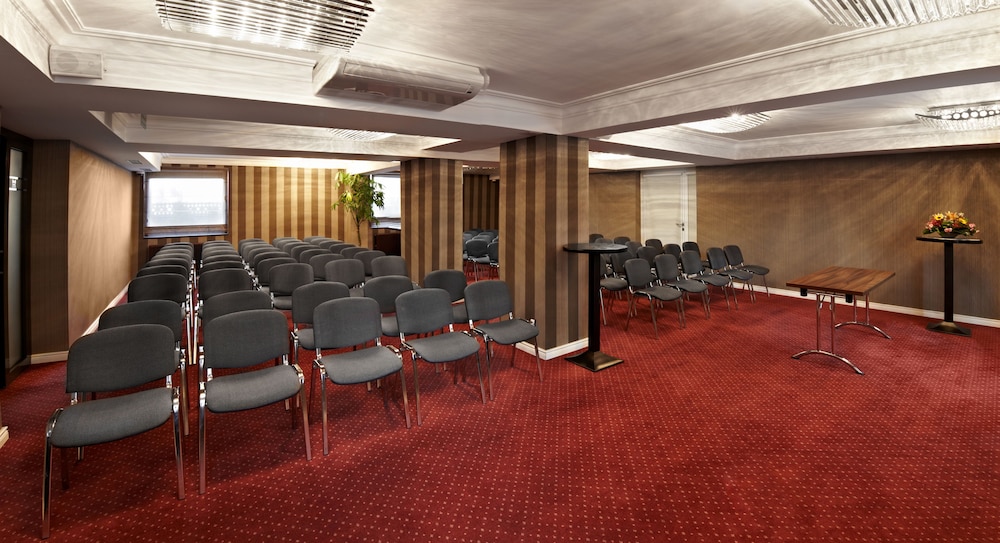 m hotel sosnowiec