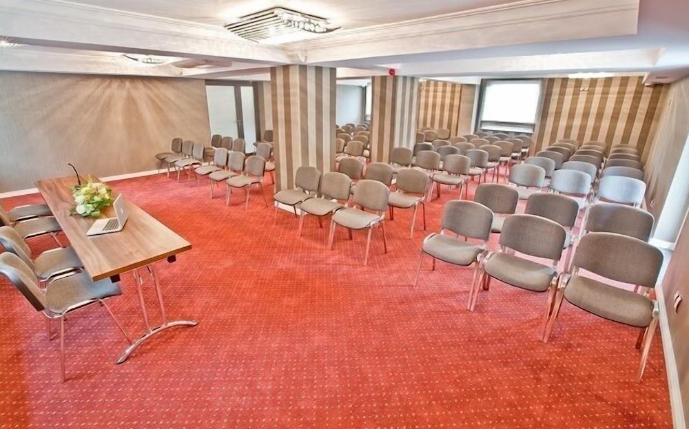 m hotel sosnowiec