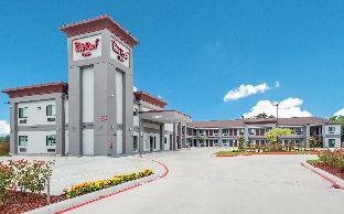 red roof inn baytown
