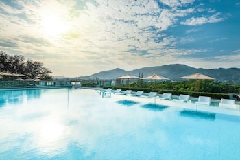 hilton garden inn phuket thailand