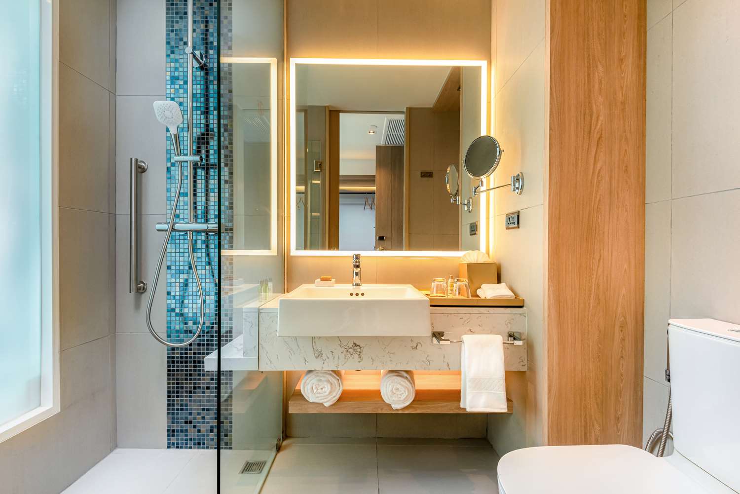 hilton garden inn phuket thailand