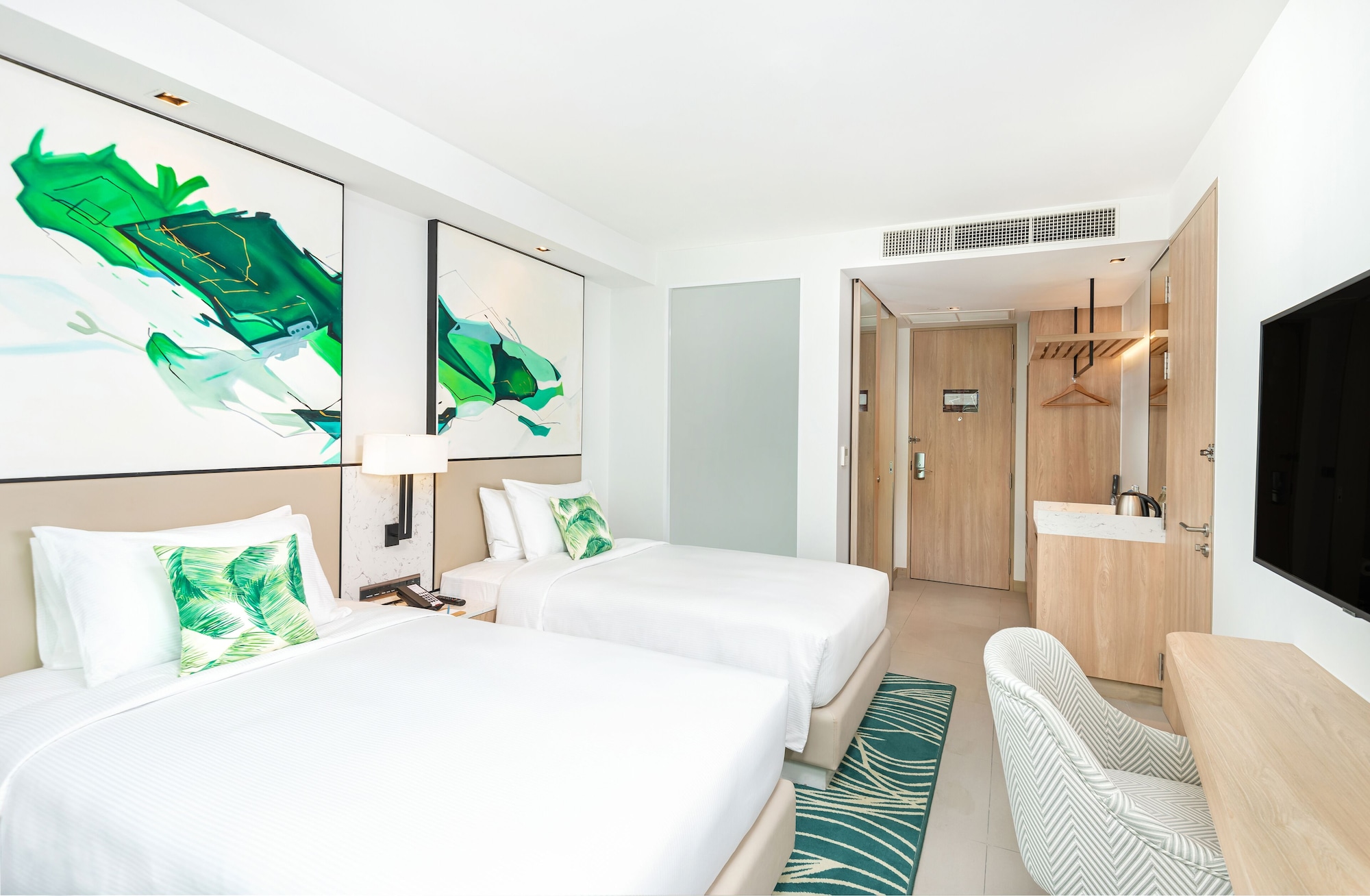 hilton garden inn phuket thailand