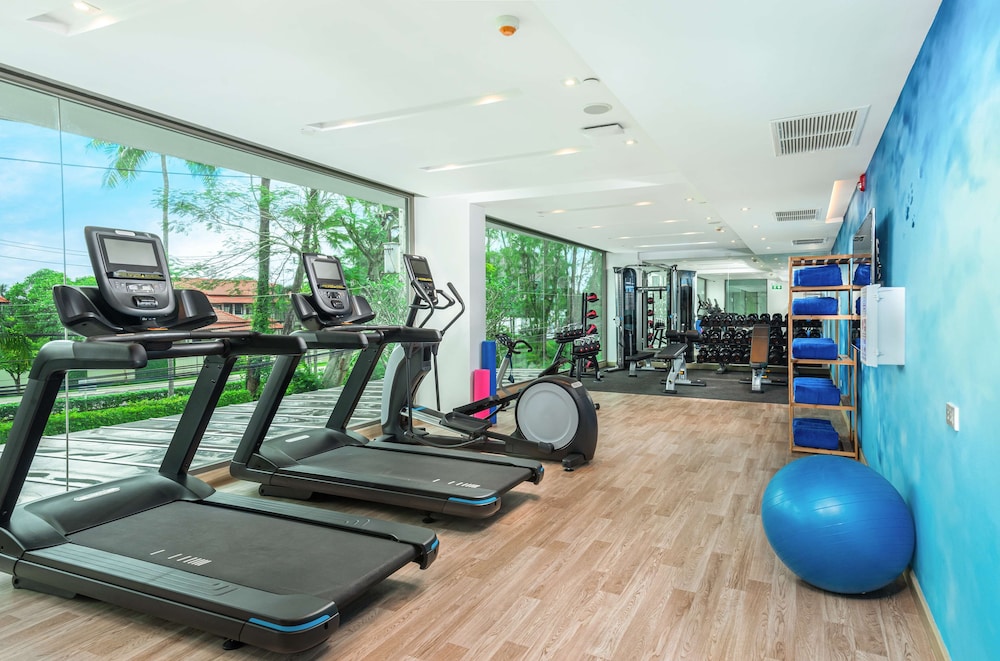 hilton garden inn phuket thailand