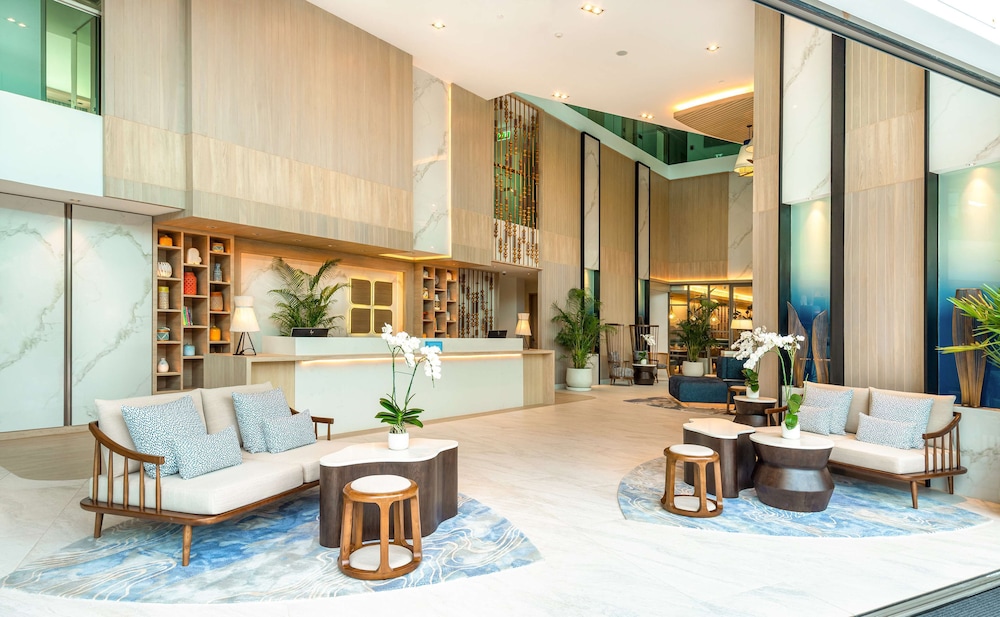 hilton garden inn phuket thailand