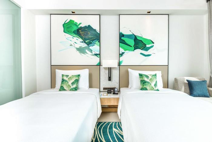 hilton garden inn phuket thailand