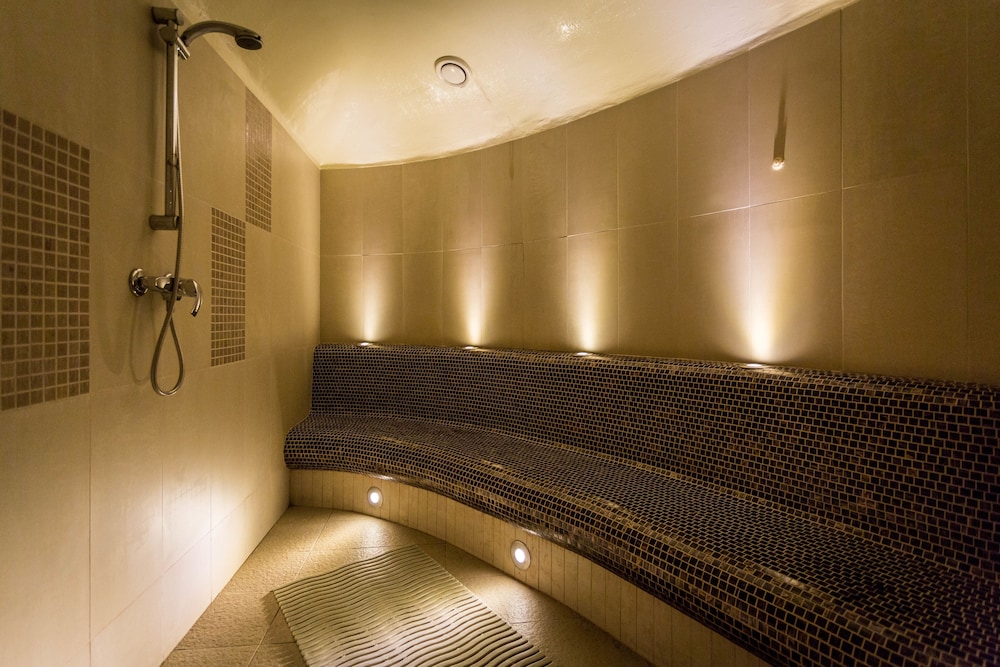 qubus hotel kielce