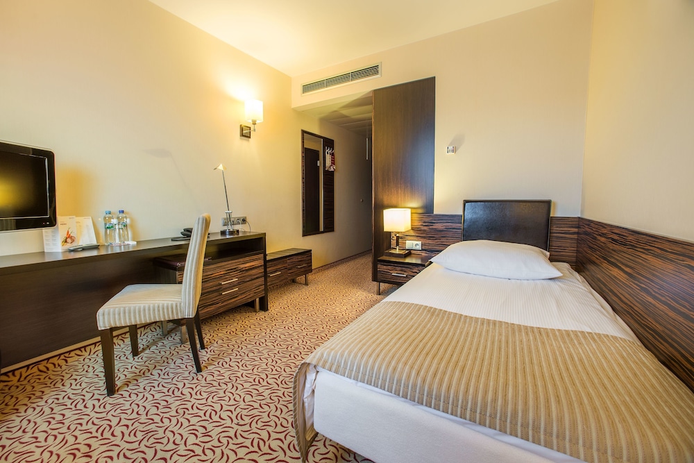 qubus hotel kielce