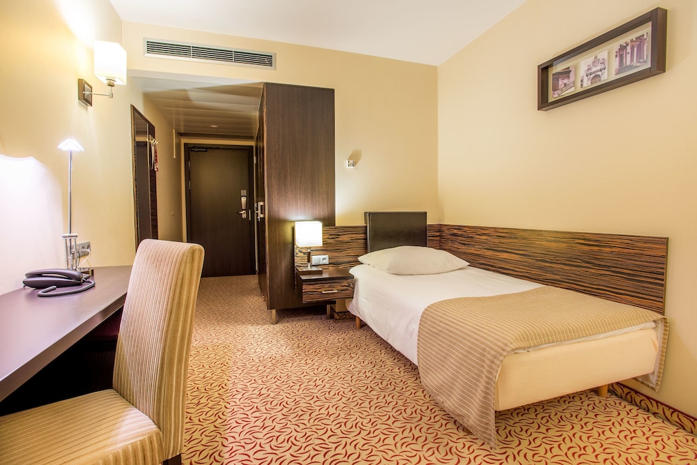 qubus hotel kielce