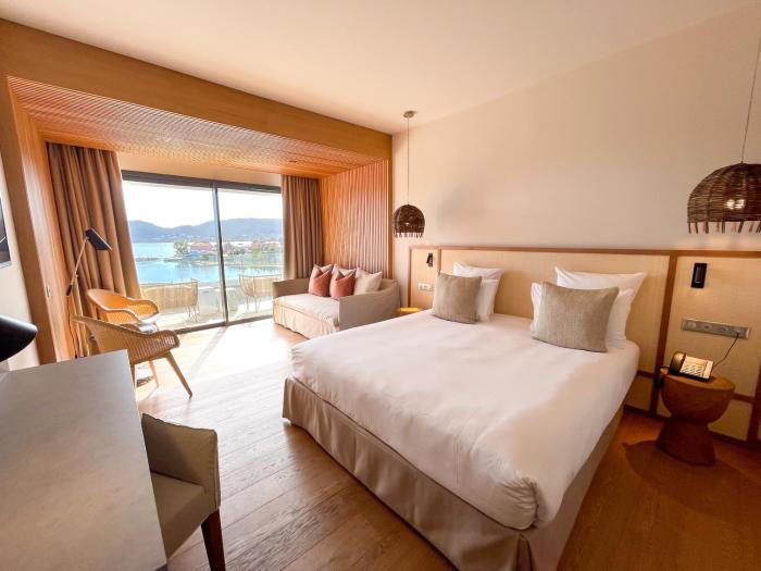 golden tulip porto vecchio