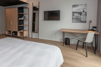 park inn by radisson vilnius airport hotel and conference centre