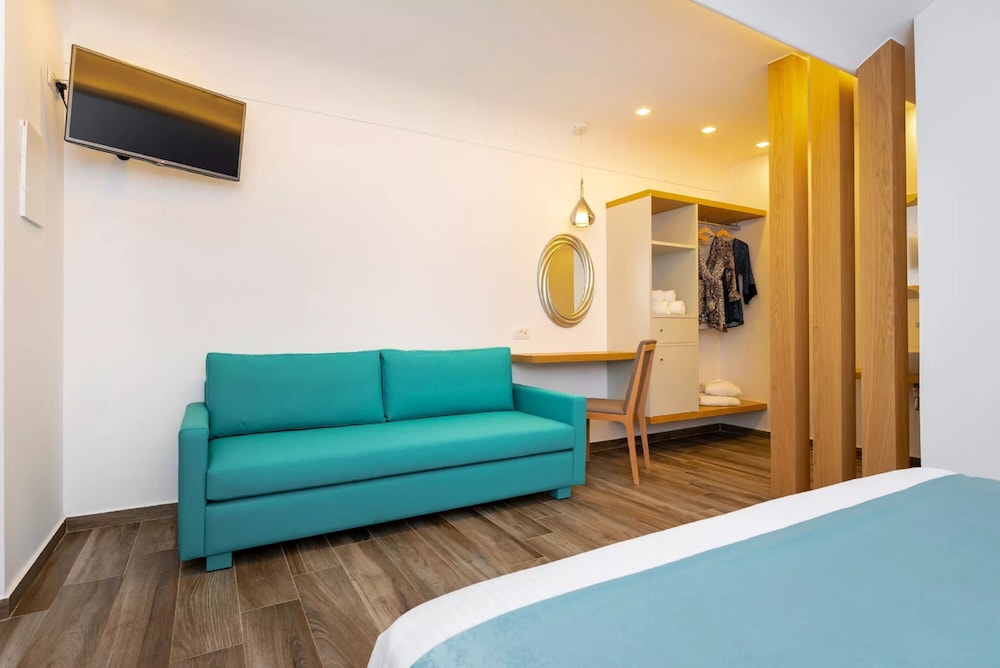 deluxe rest boutique