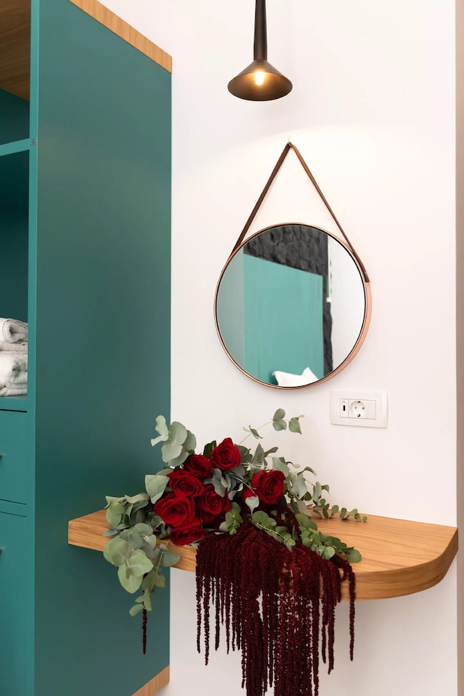 deluxe rest boutique