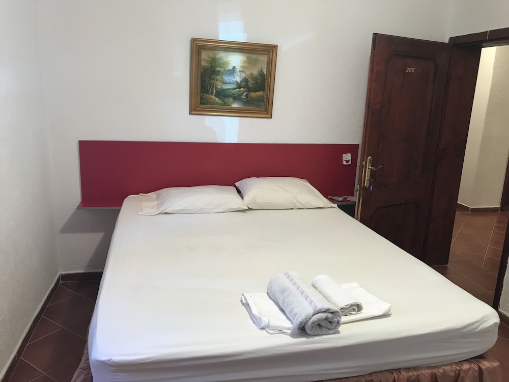 apartments and rooms castello