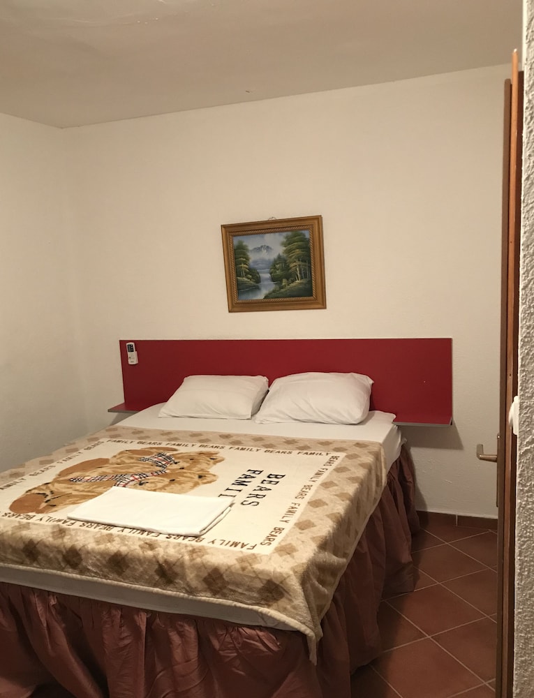 apartments and rooms castello