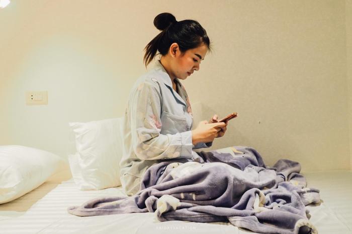 sleep box hostel suratthani