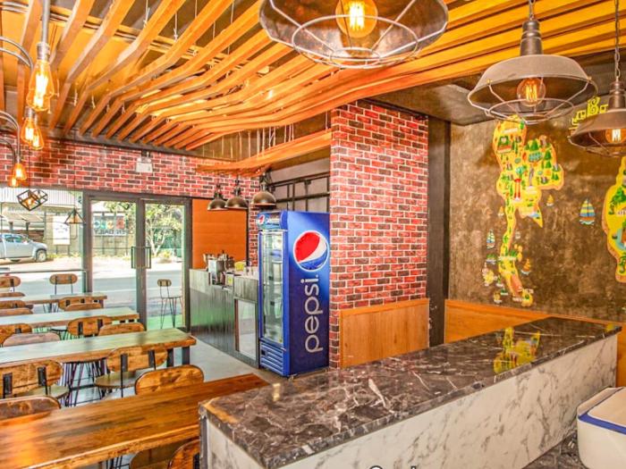 sleep box hostel suratthani