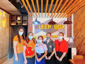 sleep box hostel suratthani