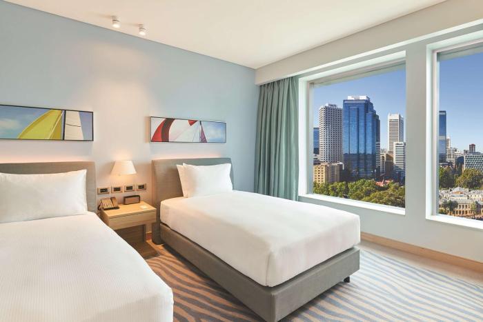 doubletree by hilton perth waterfront