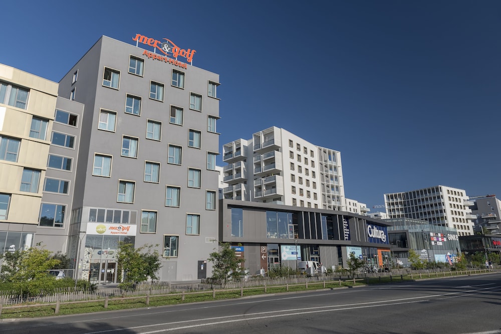 appart hotel mer and golf city bordeaux lac