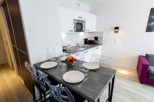 appart hotel mer and golf city bordeaux lac