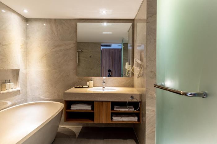 the capital hotel and resort seminyak