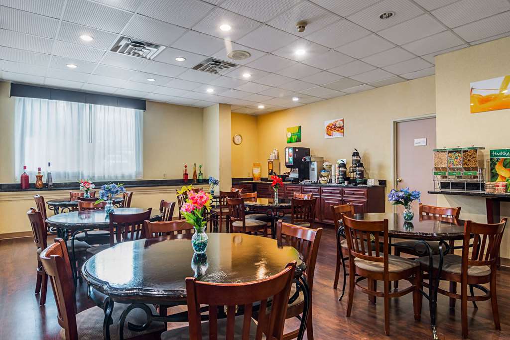 quality suites atlanta airport east