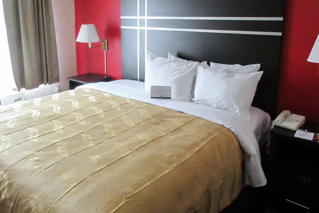 quality suites atlanta airport east