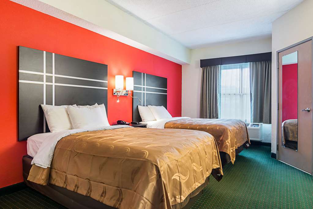 quality suites atlanta airport east