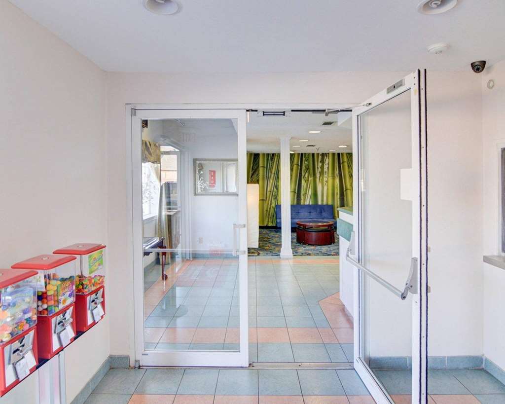 rodeway inn and suites lewisville i 35