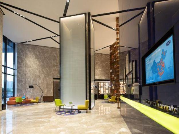 hampton by hilton nanning east station