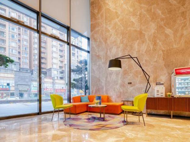 hampton by hilton nanning east station
