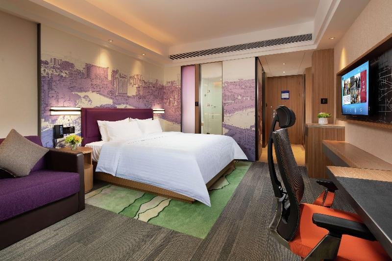 hampton by hilton nanning east station