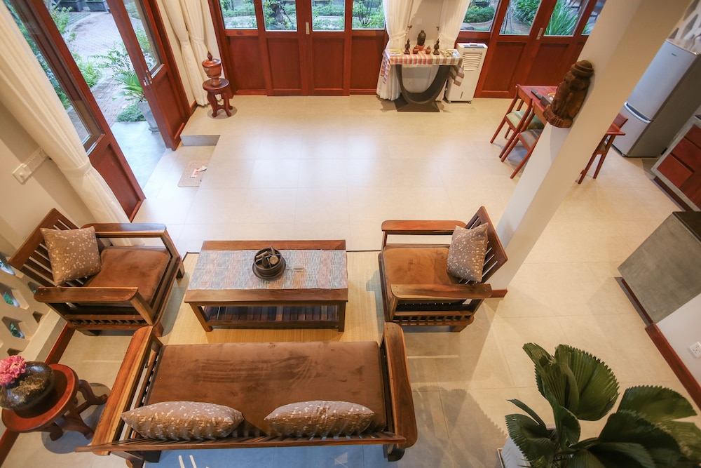 golden vishnu villa